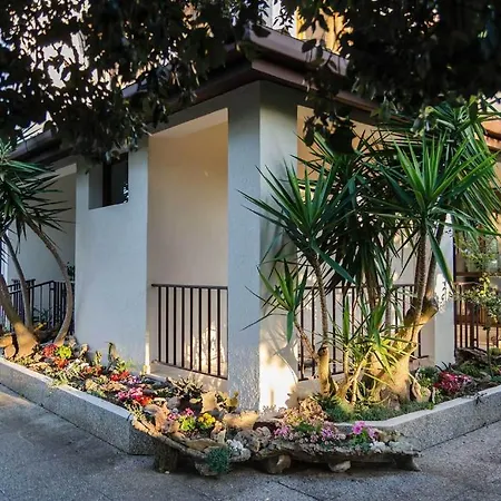 Bed and Breakfast I Due Mari Σάσαρι